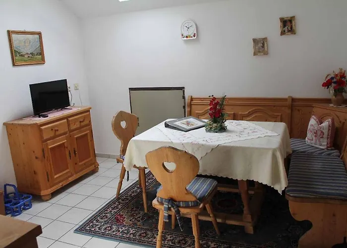 Aparthotel Appartementhaus Haflinger Hof